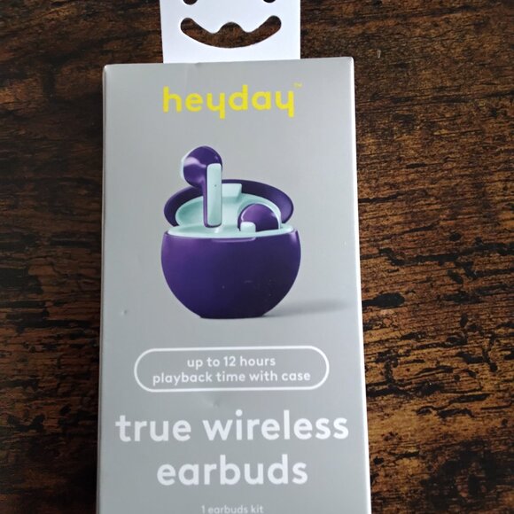 True Wireless Ear buds - Picture 7 of 9